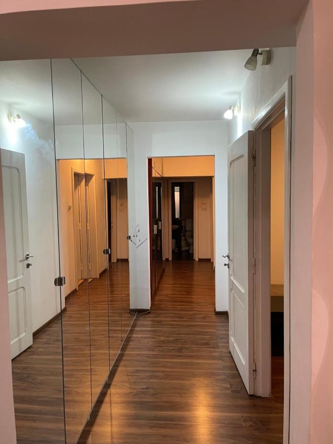 Majestic Luxury Apartment Close To Presidential Palace Bukarest Eksteriør billede
